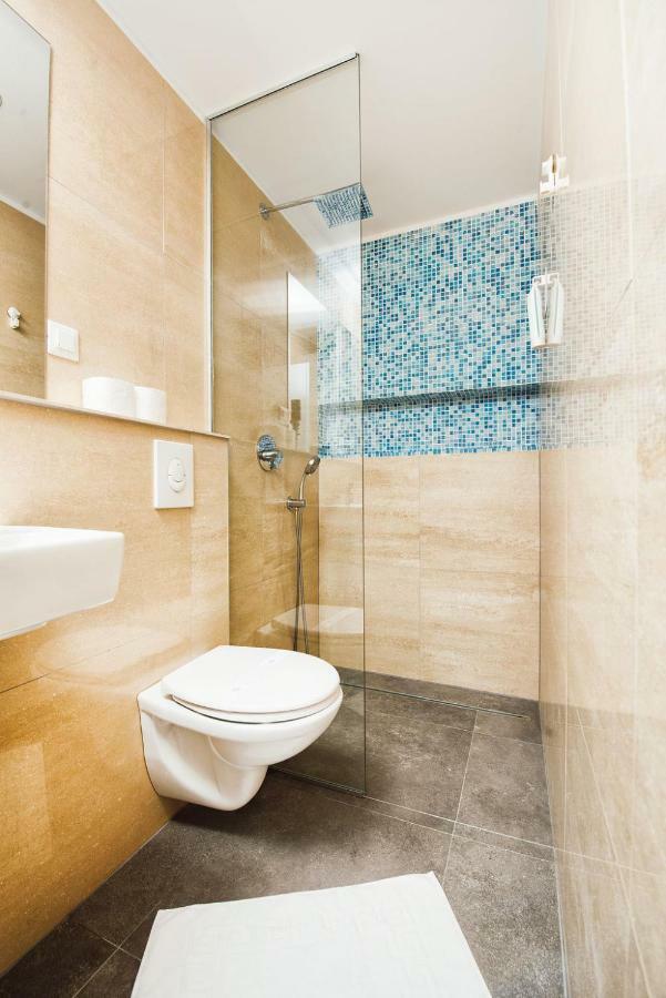 Tia Apartments And Rooms Zagreb Exterior foto